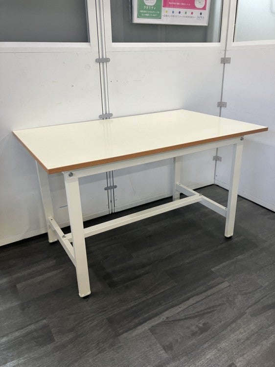 サカエ作業台 商品画像1