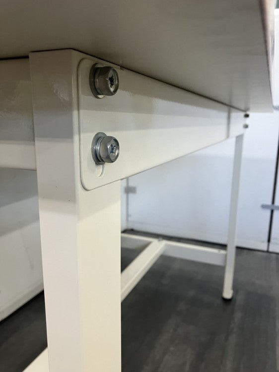 サカエ作業台 商品画像7
