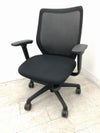 オカムラCG-M(シージーエム)シリーズ 可動肘付CG-Mチェア 商品画像1