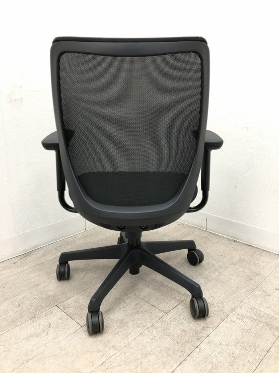 オカムラCG-M(シージーエム)シリーズ 可動肘付CG-Mチェア 商品画像4