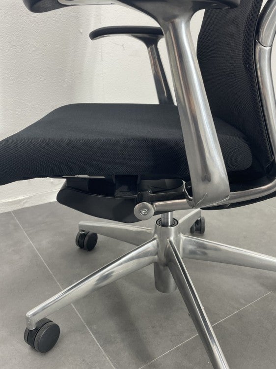 コクヨフォスター（FOSTER）シリーズ 肘付フォスターチェア 商品画像8