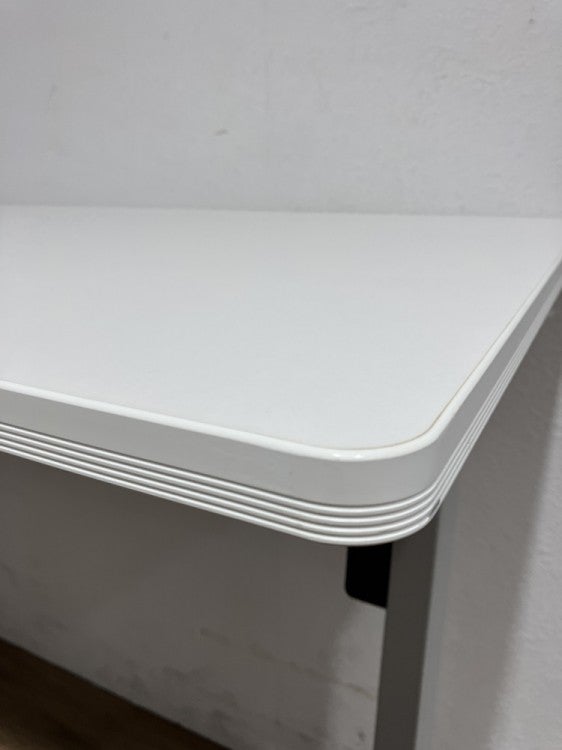 コクヨLeafline(リーフライン)シリーズ 1200平行スタックテーブル 商品画像2