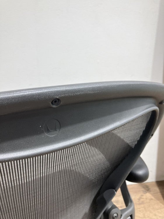 HermanMiller（ハーマンミラー）アーロンチェア 可動肘付アーロンチェア 商品画像17