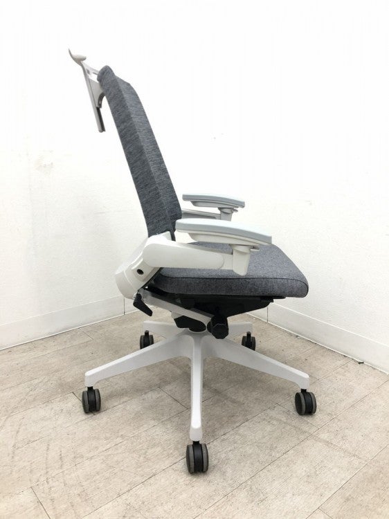 イトーキノート(nort)チェア 可動肘付ノートチェア 商品画像5