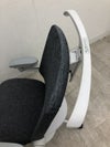 イトーキノート(nort)チェア 可動肘付ノートチェア 商品画像12