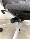 イトーキノート(nort)チェア 可動肘付ノートチェア 商品画像13