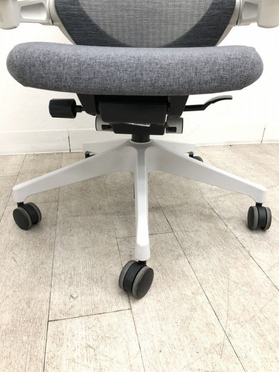 イトーキノート(nort)チェア 可動肘付ノートチェア 商品画像14
