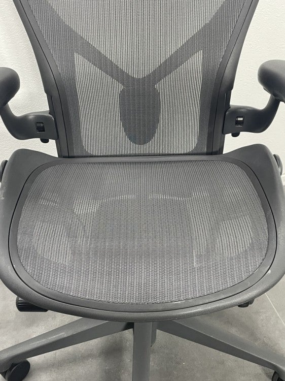HermanMiller（ハーマンミラー）アーロンチェア アーロンチェア リマスタード 商品画像4