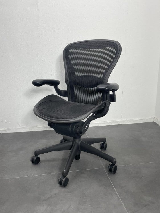 HermanMiller（ハーマンミラー）アーロンチェア アーロンチェア 商品画像1