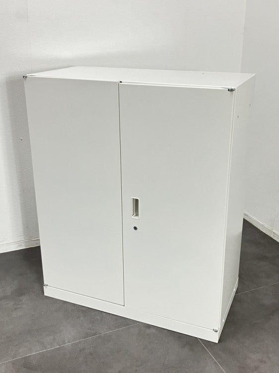 イトーキシンラインシリーズ 両開き書庫 商品画像1