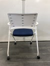 イトーキマノス(MANOSS)シリーズ ネスティングチェア4脚セット 商品画像5