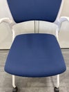 イトーキマノス(MANOSS)シリーズ ネスティングチェア4脚セット 商品画像8