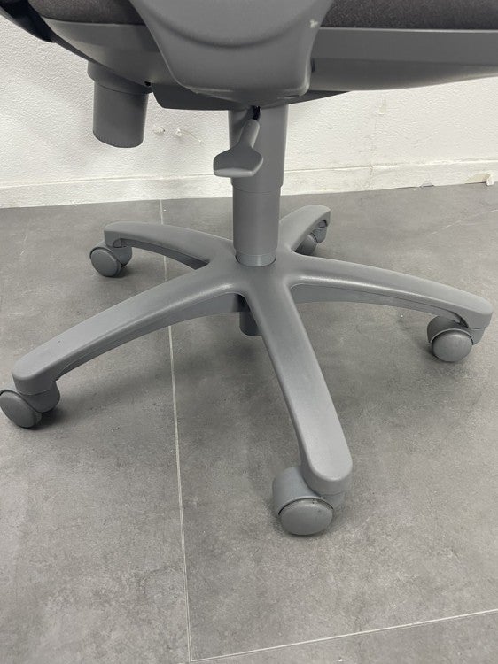 コクヨレグノ2（LEGNO2）チェア 肘付レグノ2チェア 商品画像11