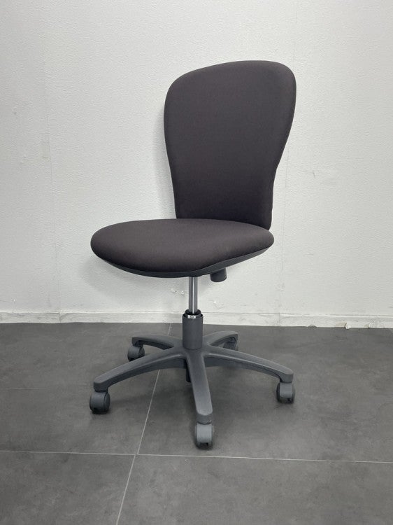 コクヨレグノ2（LEGNO2）チェア レグノ2チェア 商品画像1