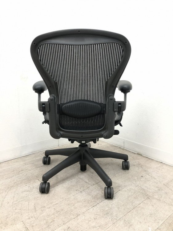 HermanMiller（ハーマンミラー）アーロンチェア 可動肘付アーロンチェア 商品画像4