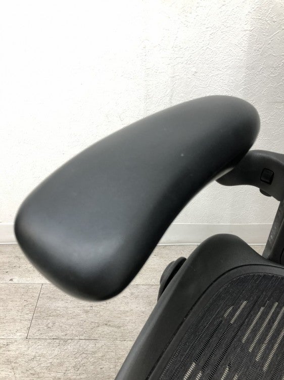 HermanMiller（ハーマンミラー）アーロンチェア 可動肘付アーロンチェア 商品画像8