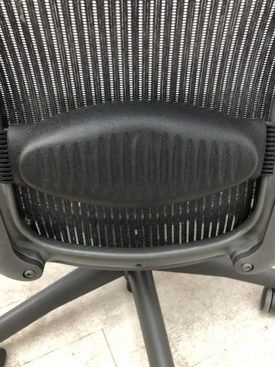 HermanMiller（ハーマンミラー）アーロンチェア 可動肘付アーロンチェア 商品画像11