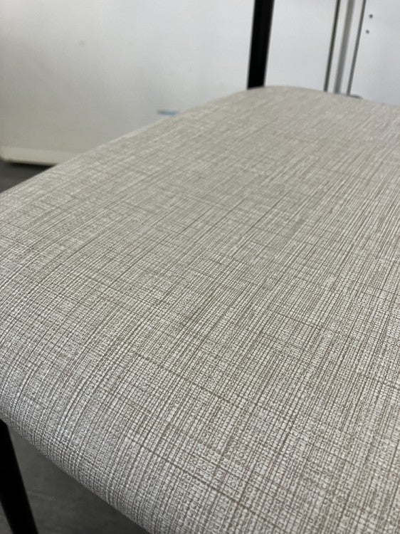 Oliverスタッキングチェア4脚セット 商品画像8