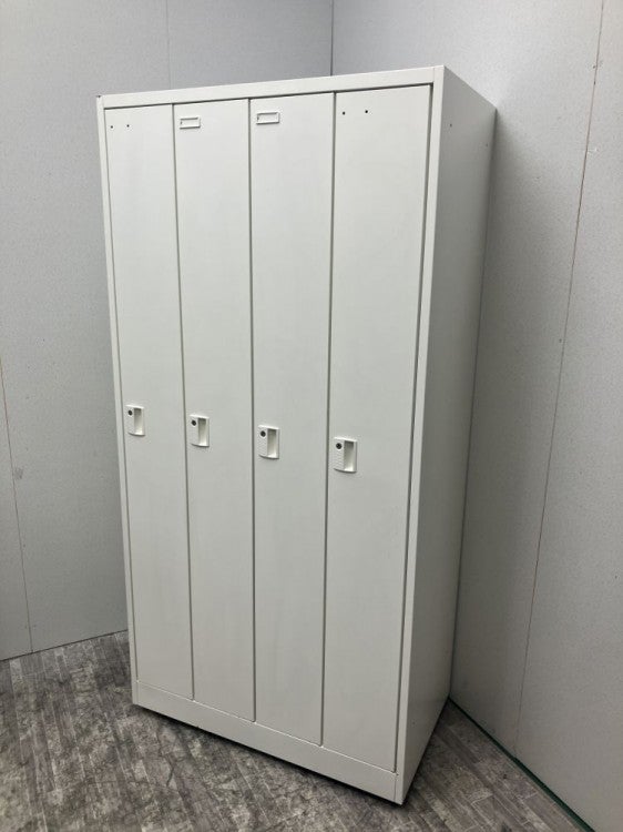 オカムラ4人用ロッカー 商品画像2