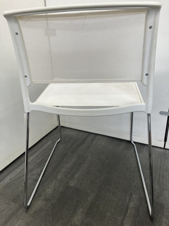 Wilkhahn（ウィルクハーン）エーライン（Aline）シリーズ スタッキングチェア 商品画像4