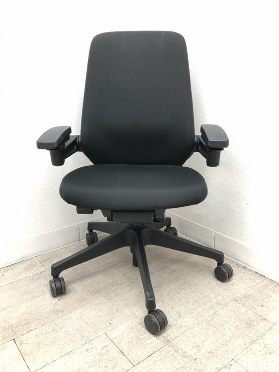 イトーキノート(nort)チェア 可動肘付ノートチェア 商品画像2