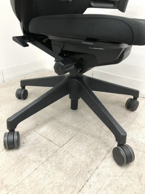 イトーキノート(nort)チェア 可動肘付ノートチェア 商品画像9
