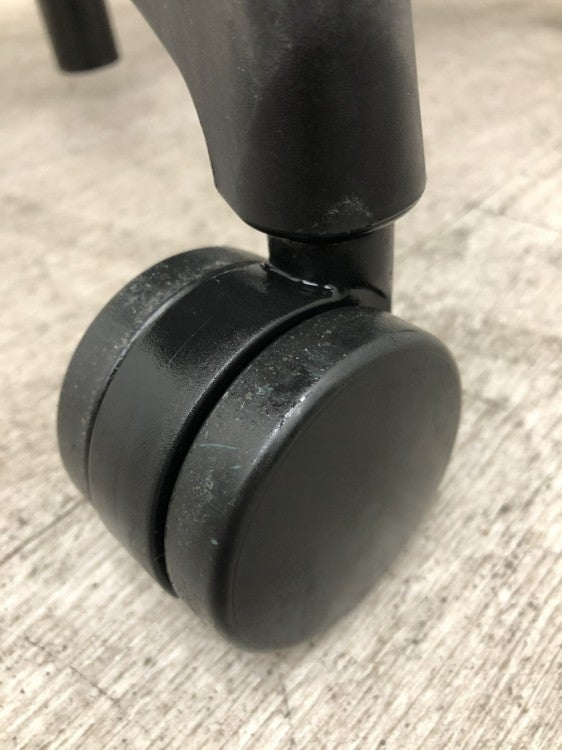 イトーキノート(nort)チェア 可動肘付ノートチェア 商品画像11