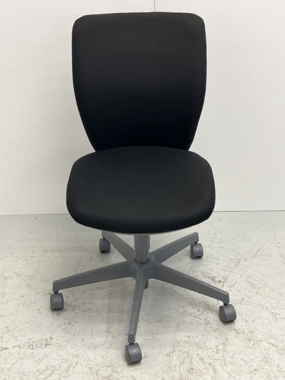 コクヨCELLO（チェロ）チェアシリーズ チェロチェア 商品画像2