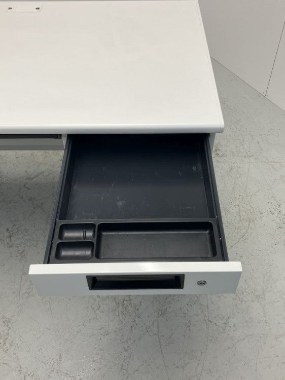 プラスフラットラインシリーズ 1200片袖デスク 商品画像9