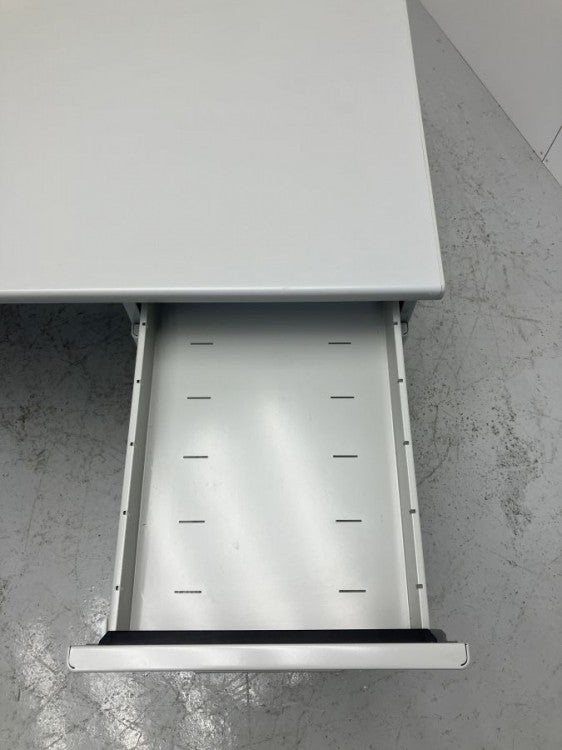ナイキNEDシリーズ 1100片袖デスク 商品画像9