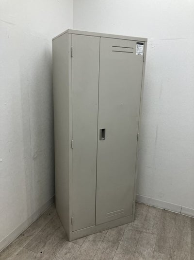 コクヨクリーンロッカーシリーズ 掃除用ロッカー 商品画像1