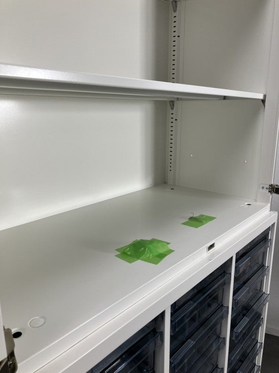 オカムラレクトラインシリーズ 両開きクリアトレー上下書庫 商品画像7