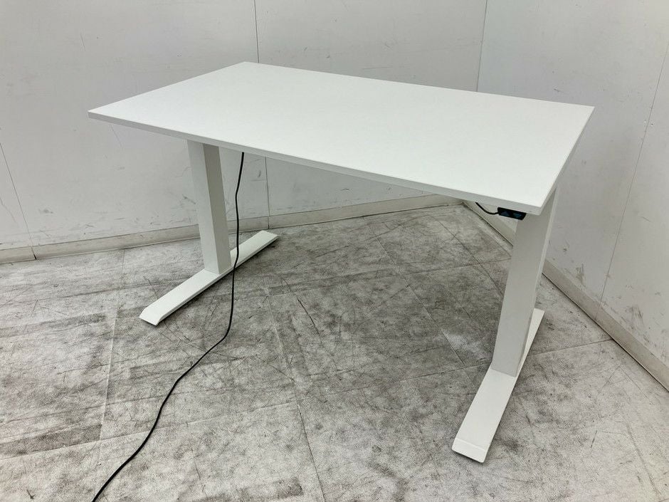 【ヤ取終了10/16】≪zyb2357ジ≫ 関家具 電動昇降デスク HOP② 幅約113.1㎝/高さ約71～114.3㎝ ナチュラル テーブル/机 中古家具/宮城県仙台市 70620-16 関家具 HOP(ホップ)シリーズ 1100電動昇降デスク | 無限堂ネットショップ