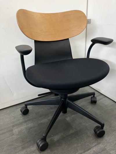 コクヨingLIFE(イングライフ)シリーズ 固定肘付イングライフチェア 商品画像1