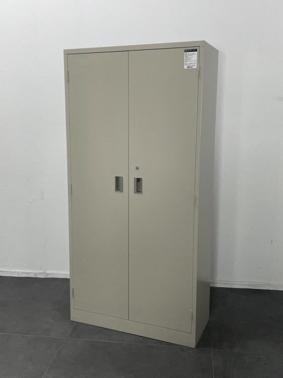 コクヨ保管庫浅型シリーズ 両開き書庫 商品画像1