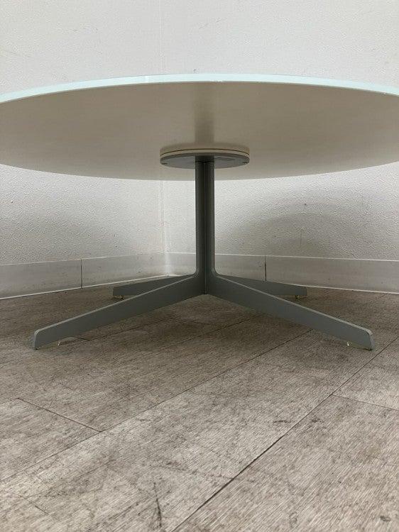 フリッツ・ハンセン(Fritz Hansen)スペースシリーズ 丸ローテーブル 商品画像5