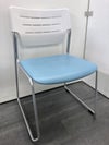 イトーキEleck SCシリーズ スタッキングチェア 商品画像1