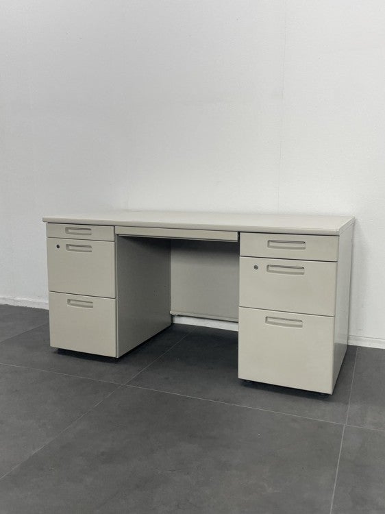コクヨEKシリーズ 1400両袖デスク 商品画像1