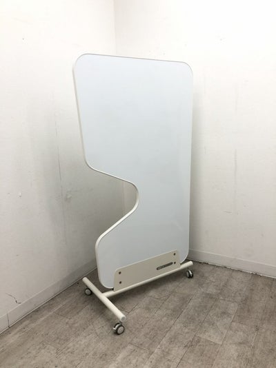 イトーキインサラータシリーズ ホワイトボードパーテーション 商品画像1