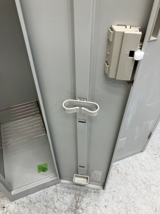 ナイキLKシリーズ　（コクヨ） 3人用ロッカー 商品画像9