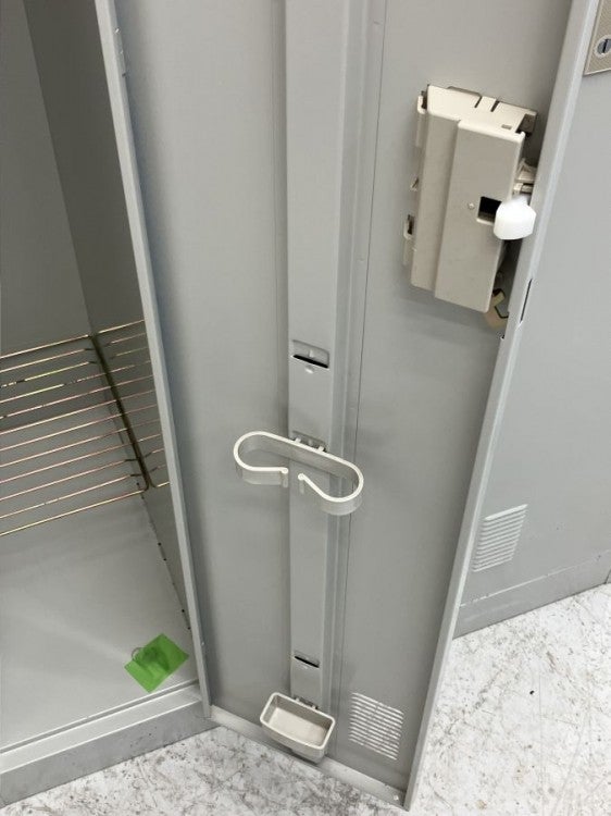 ナイキLK型シリーズ（ナイキ） 3人用ロッカー 商品画像10