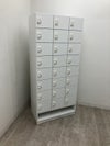 コクヨEDIA(エディア)シリーズ 24人用貴重品ロッカー 商品画像1