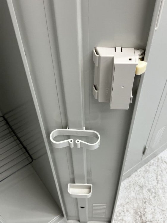 プラスLK型シリーズ（ナイキ） 4人用ロッカー 商品画像11
