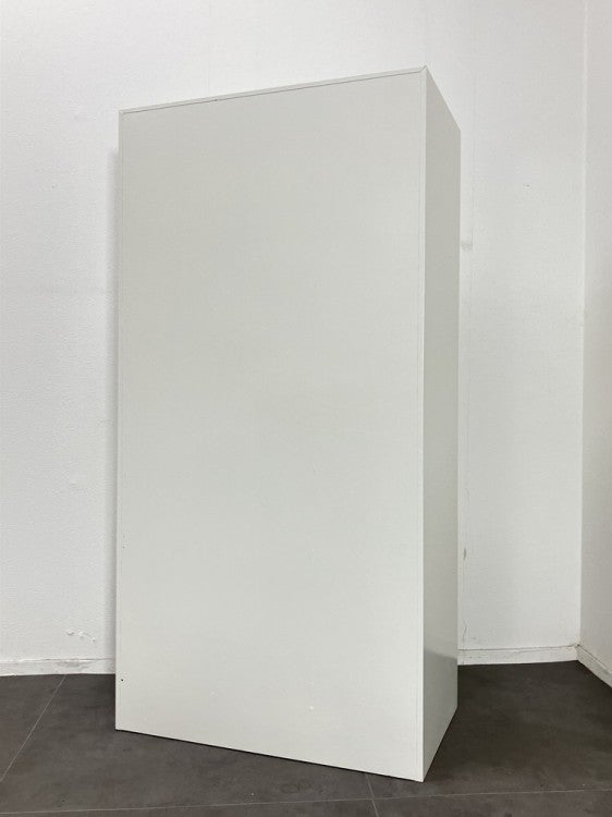 オカムラFZタイプシリーズ 4人用ロッカー 商品画像2