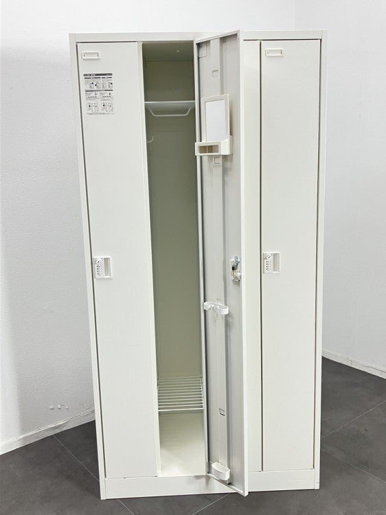 オカムラFZタイプシリーズ 4人用ロッカー 商品画像6
