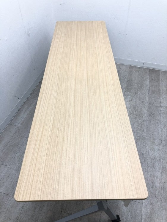 イトーキスクートシリーズ 2100平行スタックテーブル 商品画像6