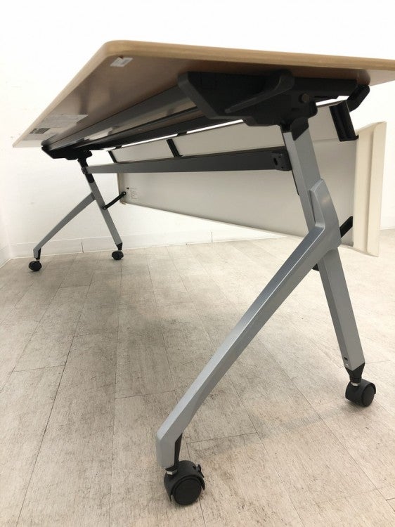 イトーキスクートシリーズ 2100平行スタックテーブル 商品画像8