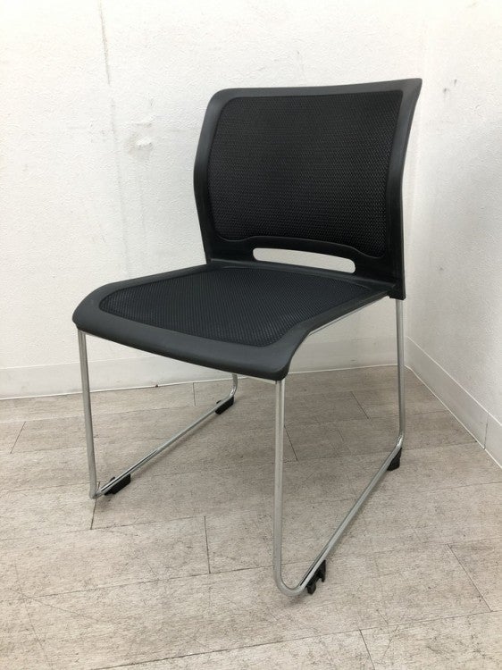 コクヨカラベル（Caravel）シリーズ スタッキングチェア 商品画像1