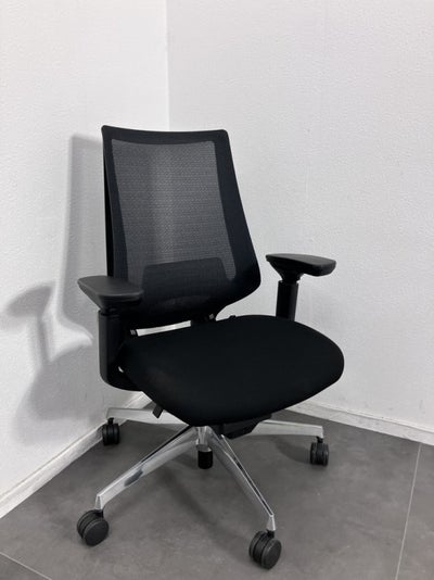 コクヨ可動肘付デュオラチェア 商品画像1