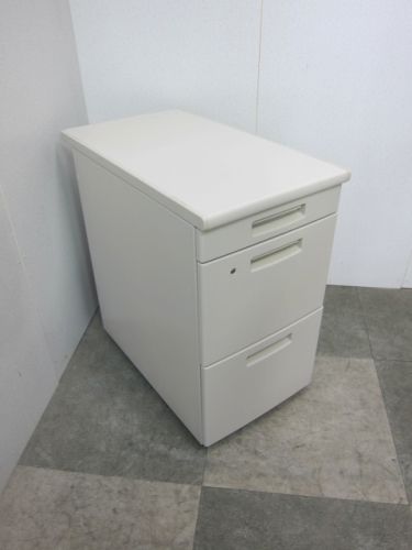 コクヨBS+シリーズ 脇机 商品画像3